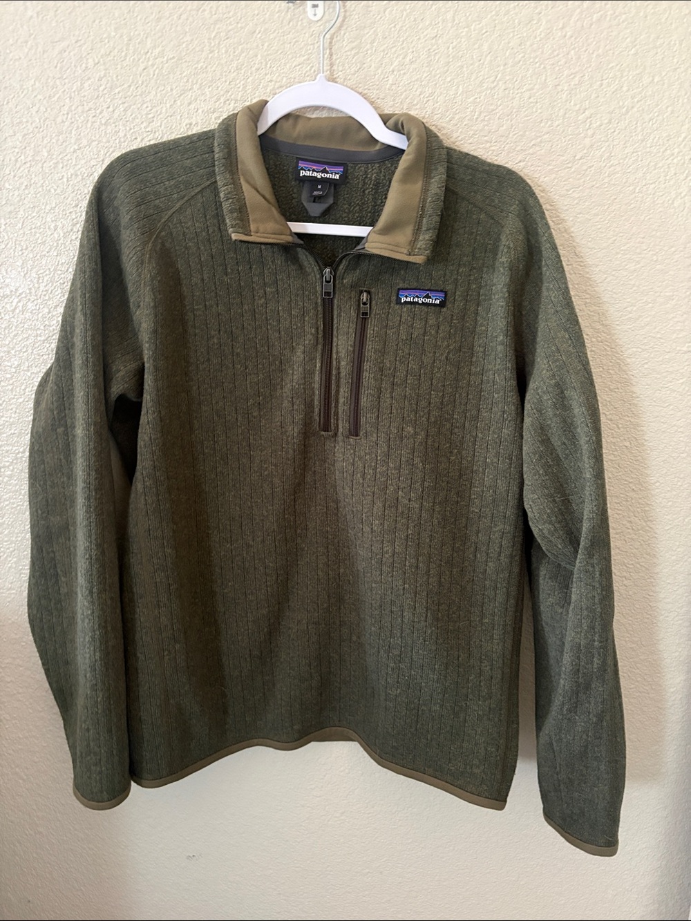 Patagonia Men’s Olive Green Zip-Up Sweater